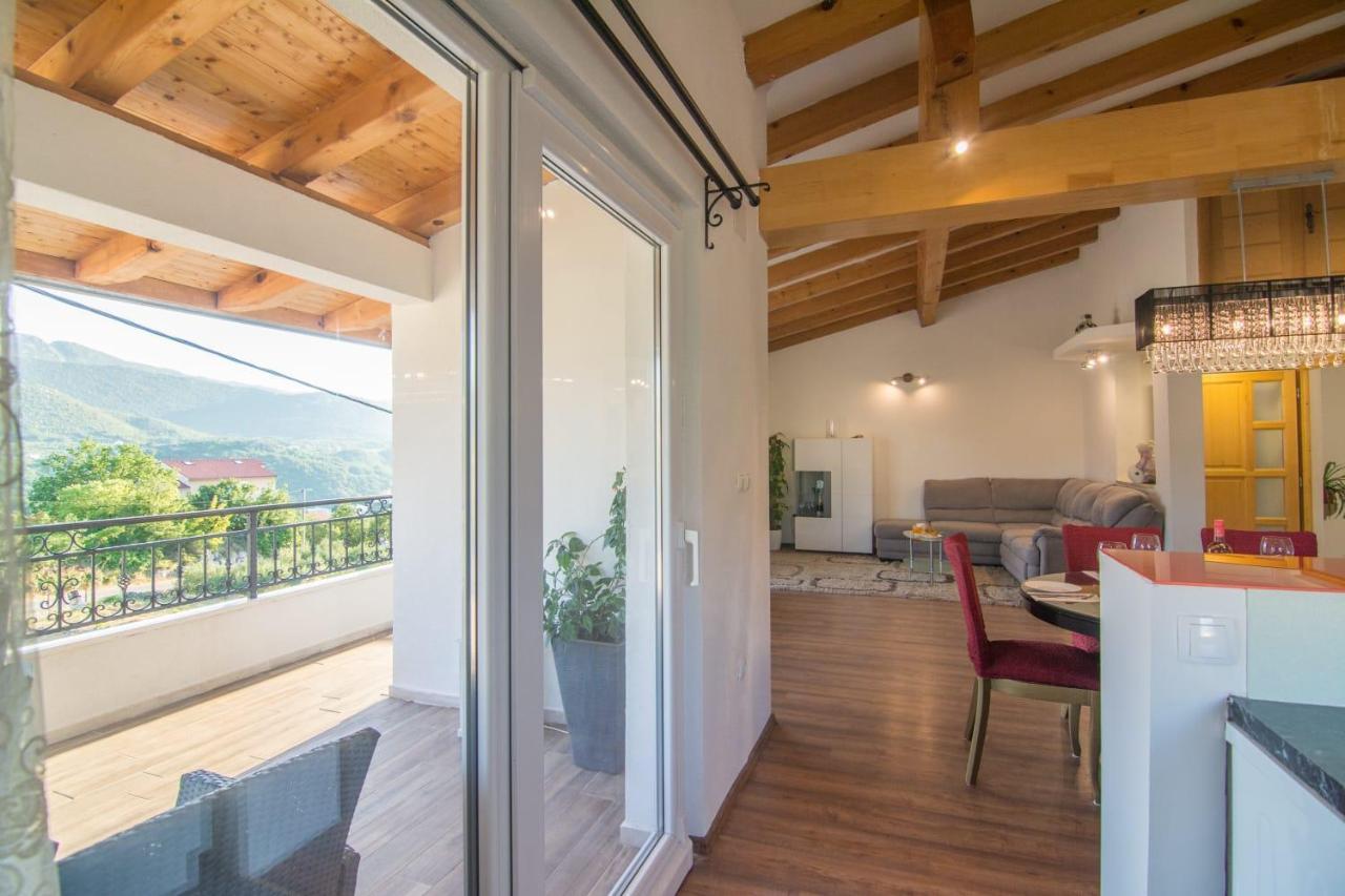 Village Holiday Apartman With Heated Pool Maslina Kostanje Esterno foto